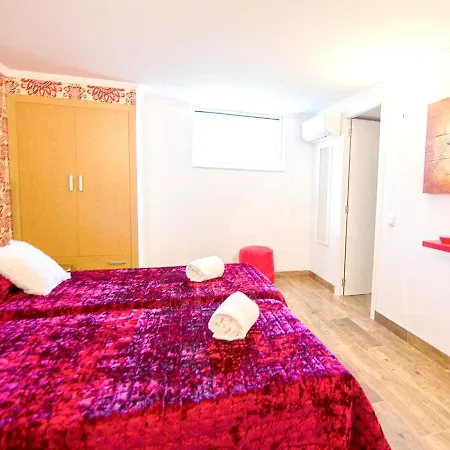 Villa With 7 Bedrooms In With Private Pool Enclosed Garden And Wifi 2 Km From The Beach *